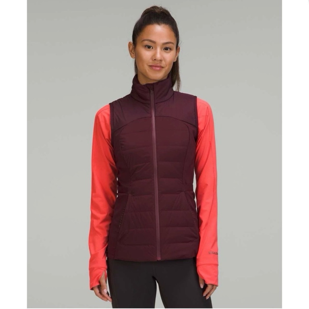 Lululemon - Down For It All Vest in Cassis
